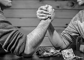 چگونه با مشتری‌های لجوج رفتار کنیم