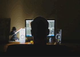 چهار رفتار نادرست رایج با فریلنسرها